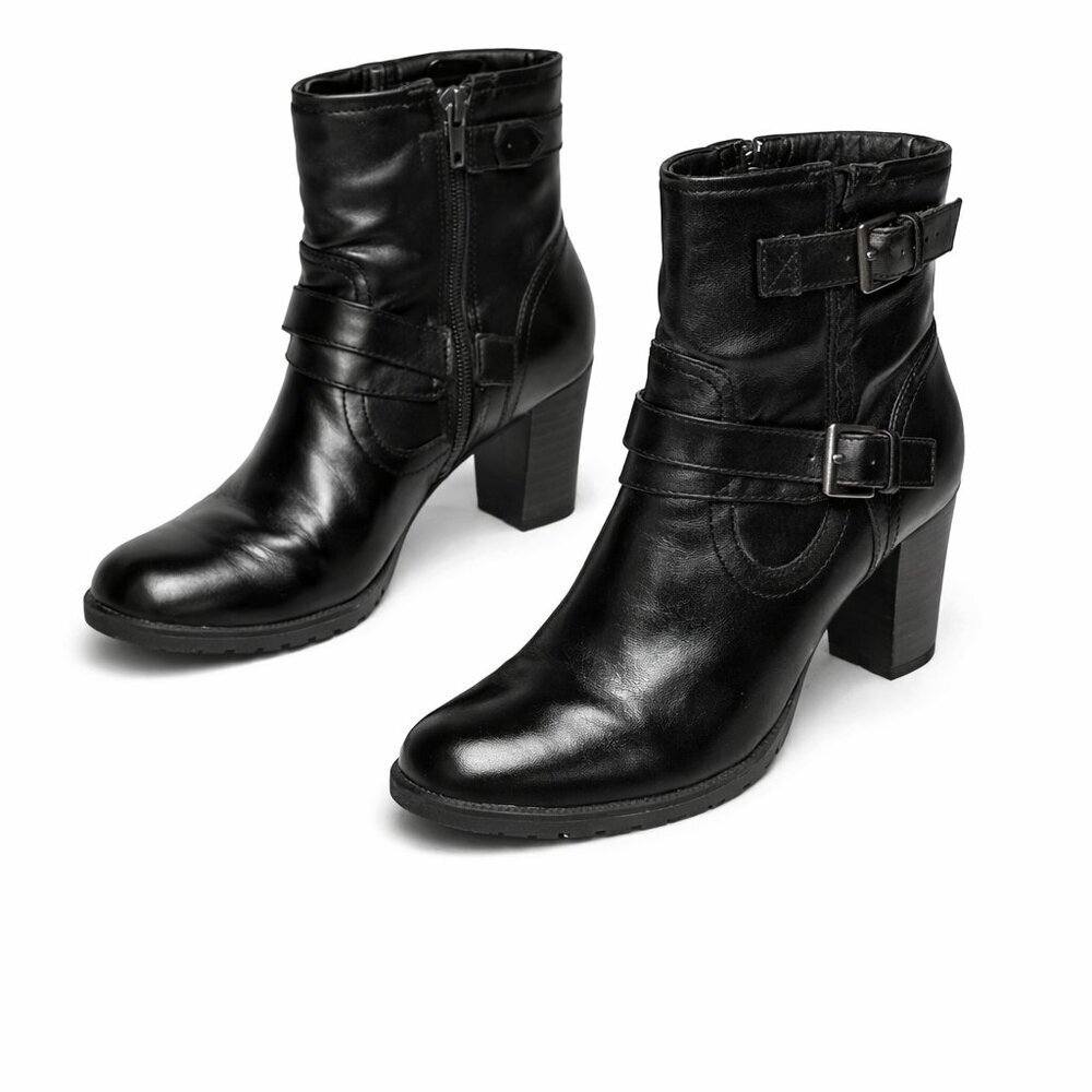 CHAPS Dena Black Block Stack Heel Ankle Booties Boots Shoes Size 7.5B